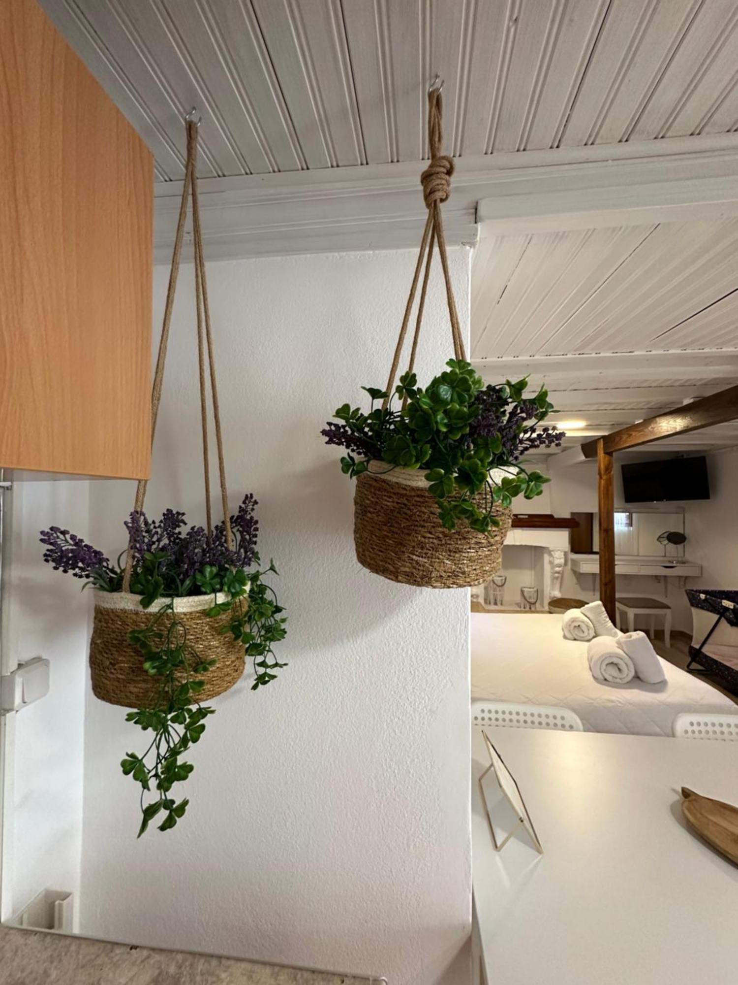 Iris Garden Retreat Aparthotel Corinth Екстериор снимка